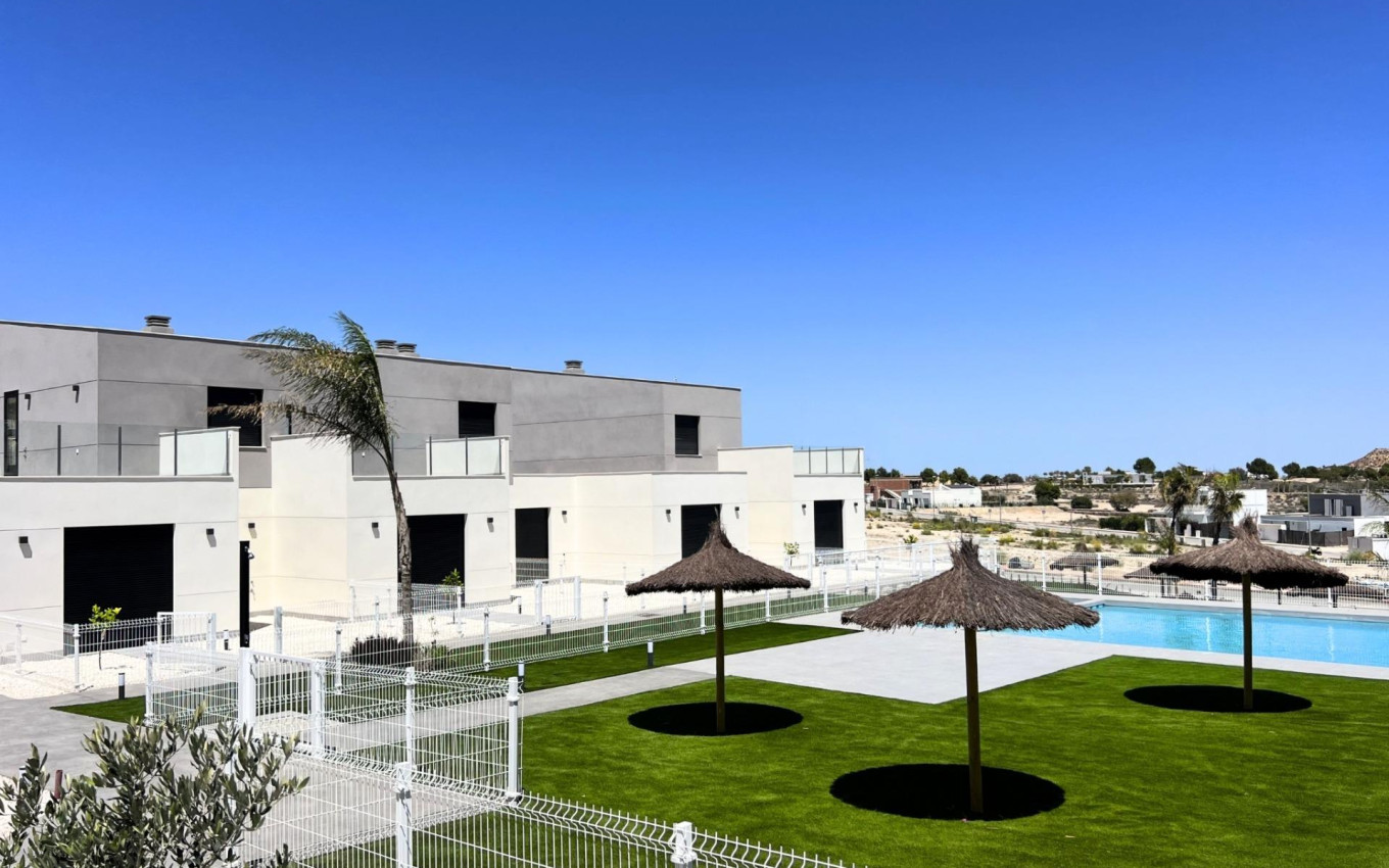 New Build - Town House - BAÑOS Y MENDIGO - Altaona Golf
