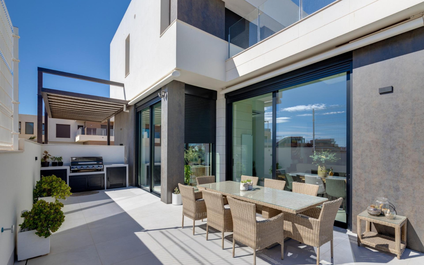 Nouvelle construction - Villa - Pilar de la Horadada - Lo Romero Golf