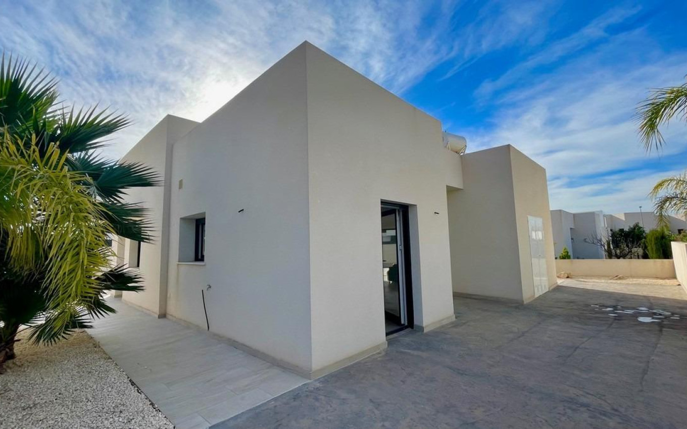 Nouvelle construction - Villa - Rafal - polideportivo