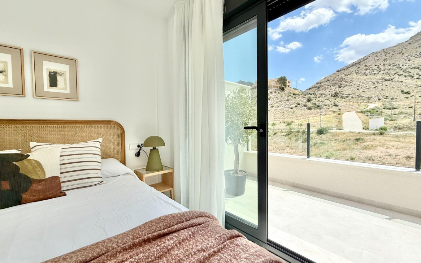 Obra Nueva - Town House - Cox - San Fernando
