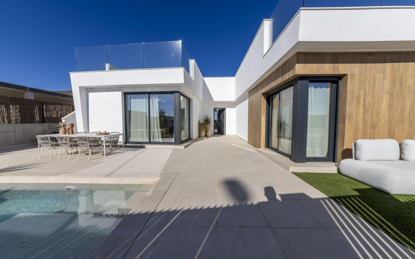 Obra Nueva - Villa - BAÑOS Y MENDIGO - Altaona Golf