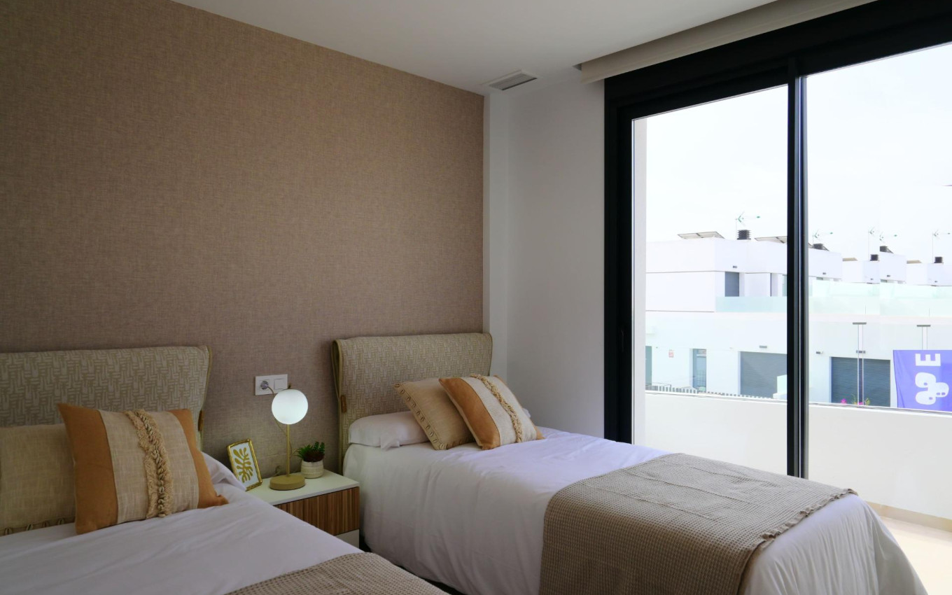 Obra Nueva - Villa - Dolores - polideportivo