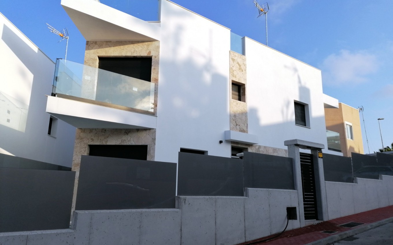 Obra Nueva - Villa - Torrevieja - La Mata