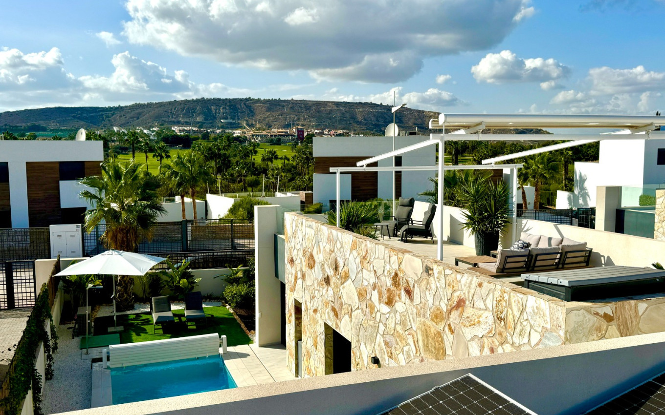 Sale - Villa - Algorfa - La Finca Golf Resort