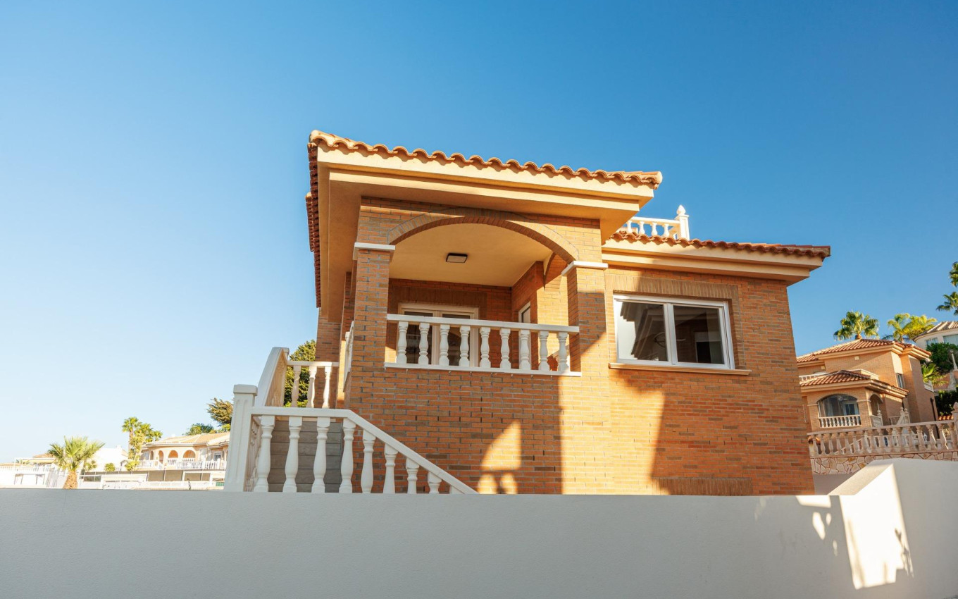 Villa - Nouvelle construction - Rojales - BH-44083