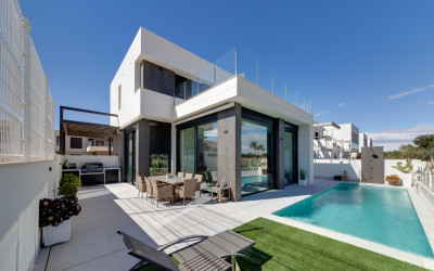Villa - Obra Nueva - Pilar de la Horadada - Roda Golf