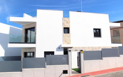 Villa - Obra Nueva - Torrevieja - La Mata